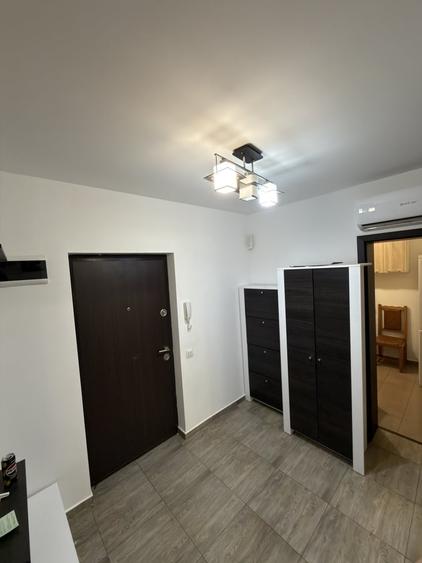 Apartament cu 2 camere semidecomandat în Măgurele