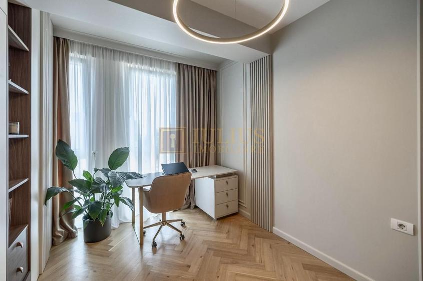 Apartament cu 3 camere decomandat, mobilat în Aradului