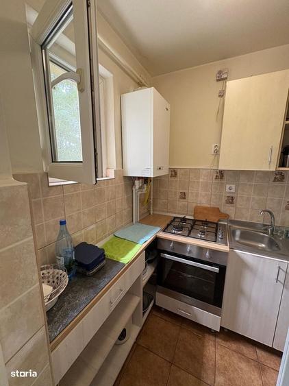 Apartament cu 2 camere nedecomandat în Primăverii