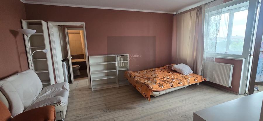 Apartament cu 2 camere semidecomandat în Giurgiului