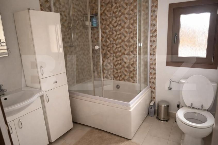 Casă individuală cu 5 camere cu Canalizare în Gilău