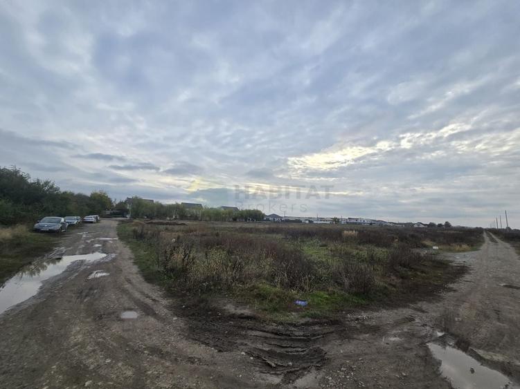 Teren Construcții intravilan de 500 mp, în Tunari