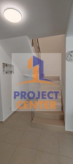 Duplex cu 4 camere cu Canalizare în Ștefănești