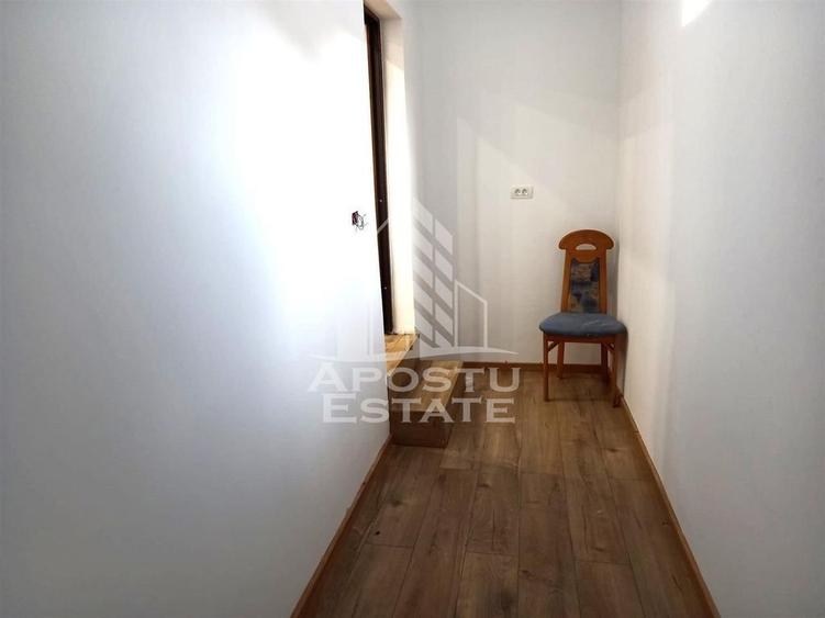 Casă cu 5 camere cu Teren 1937 Mp în Șimand