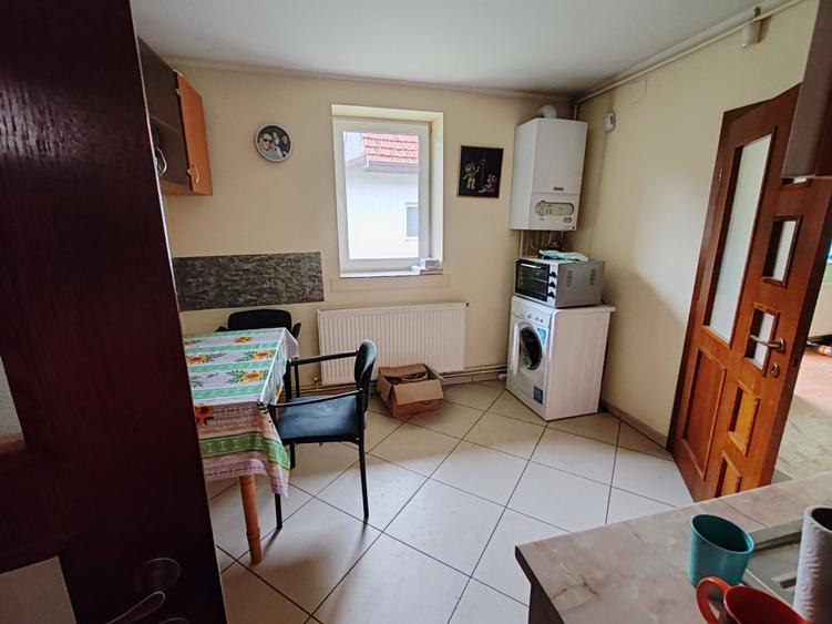 Casă cu 5 camere cu Canalizare în Electroprecizia