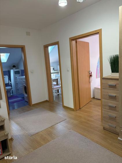 Apartament cu 3 camere în Giroc — fotografia 1