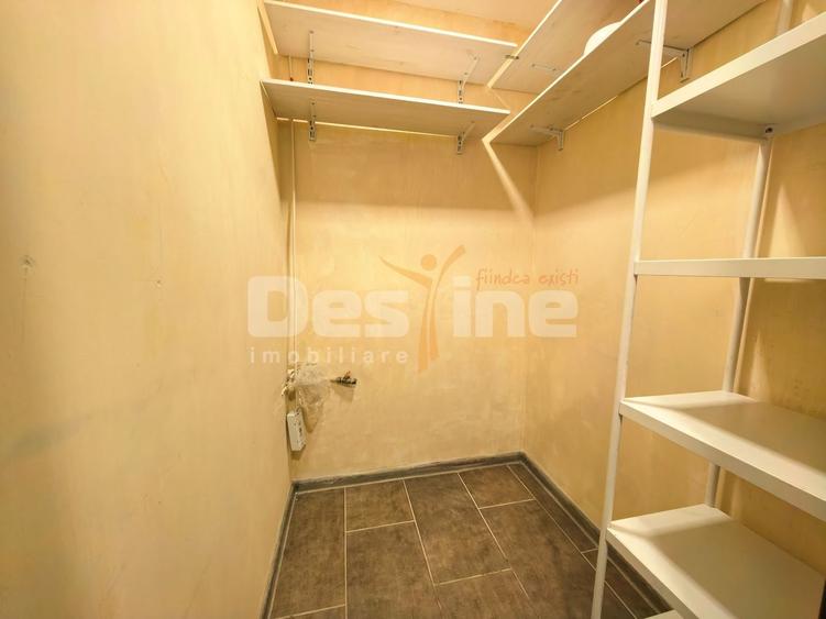 Apartament cu 3 camere decomandat, mobilat în Nicolina
