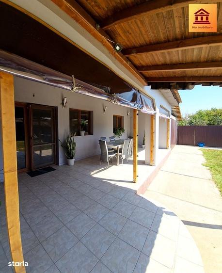 Casă cu 3 camere în Macea