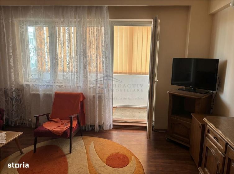 Apartament cu 3 camere decomandat în Obcini
