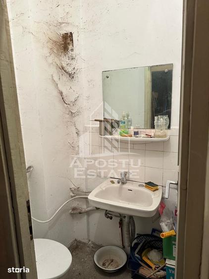 Apartament cu 4 camere, mobilat în Olimpia-Stadion