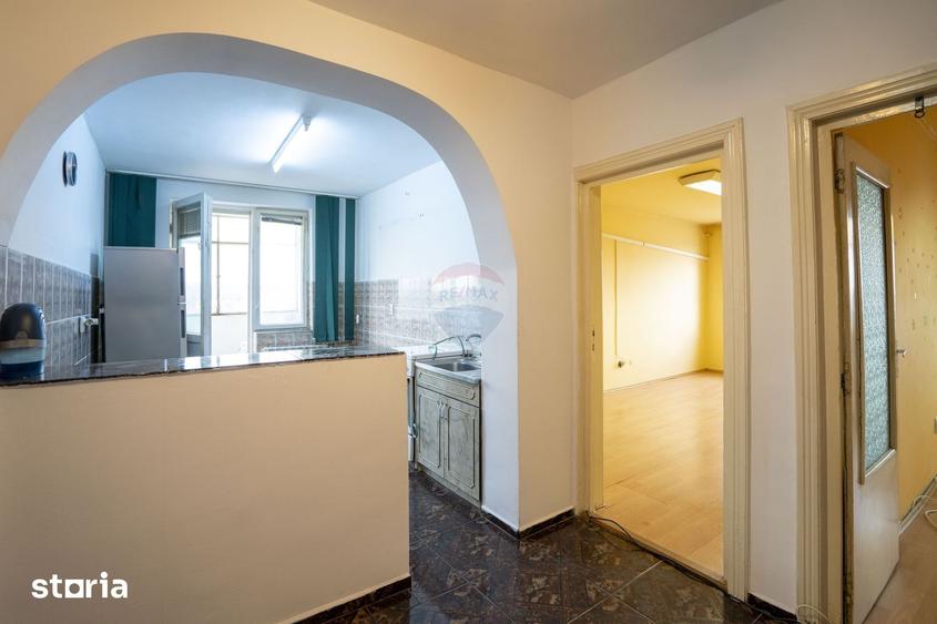 Apartament cu 4 camere în Decebal