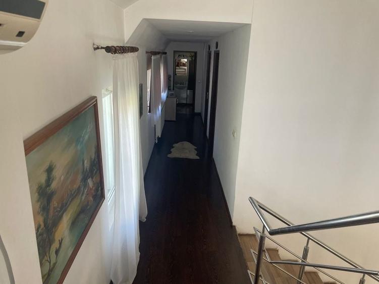 Casă cu 3 camere în Exterior Vest