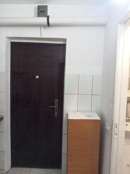 Garsonieră semidecomandată în Central