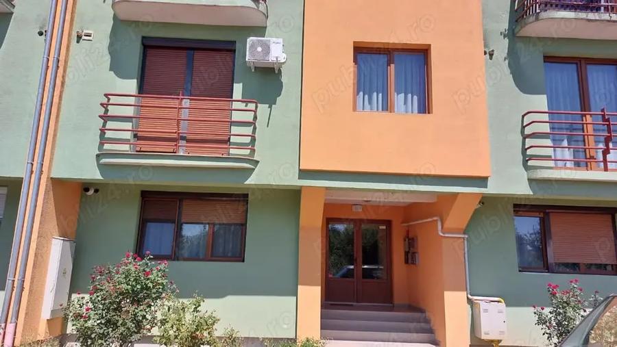 Apartament cu 2 camere decomandat în Carpați 2