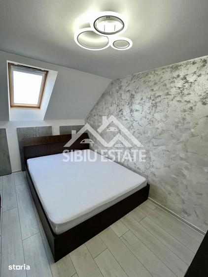 Apartament cu 3 camere, mobilat în Vasile Aaron