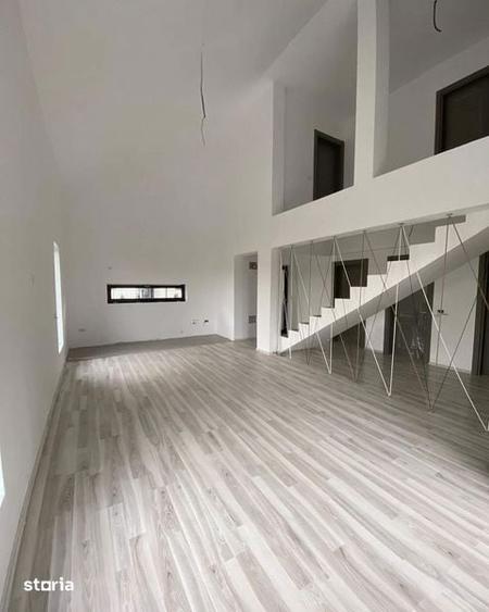 Casă cu 4 camere cu Teren 140 Mp în Central