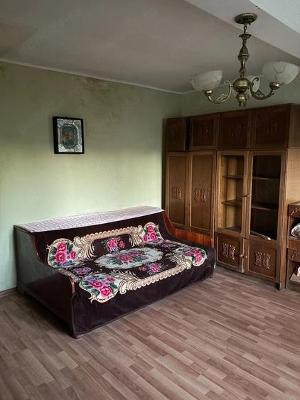 Casă cu 4 camere cu Teren 2612 Mp în Ceamurlia de Sus