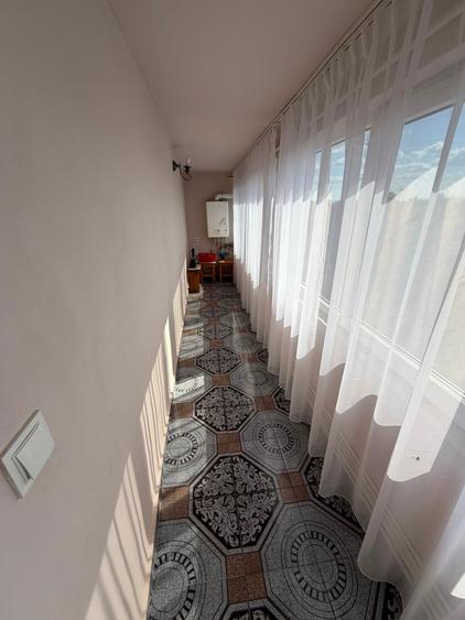 Apartament cu 2 camere semidecomandat în Lipovei