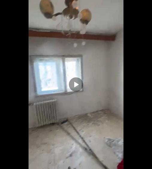 Apartament cu 2 camere decomandat în Drumul Taberei