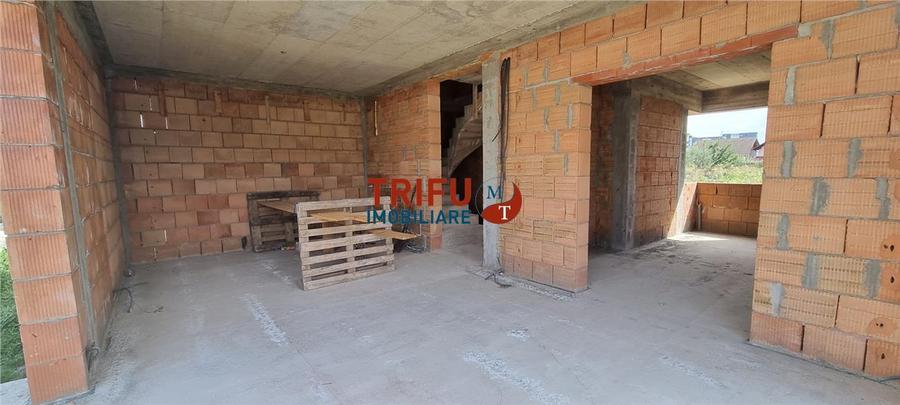 Casă individuală cu 4 camere cu Canalizare în Ampoi 1