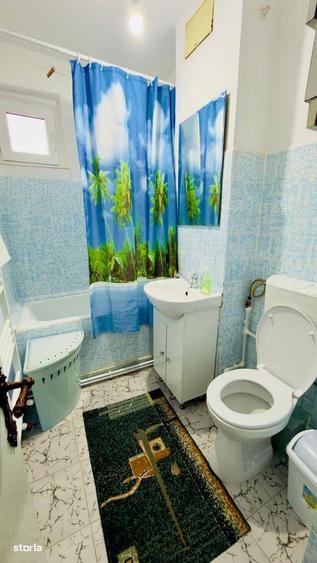 Apartament cu 2 camere în Micro 20