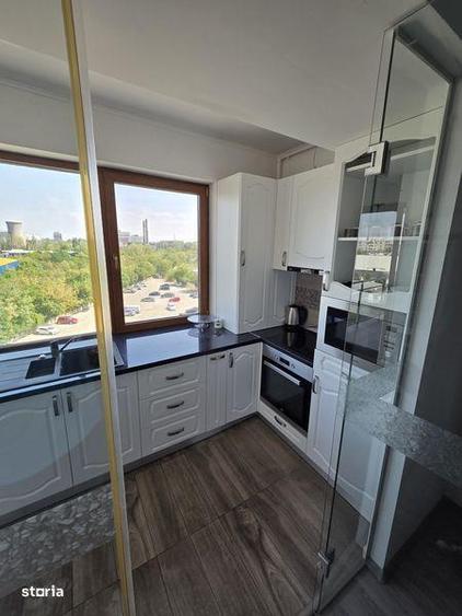Apartament cu 3 camere în Berceni