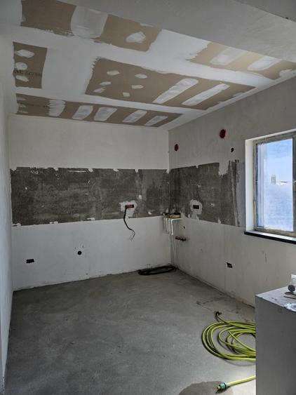 Casă cu 3 camere cu Teren 350 Mp în Tunari