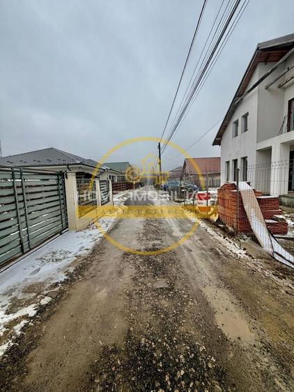 Teren Construcții intravilan de 500 mp, în Breazu