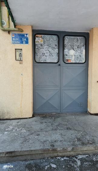 Apartament cu 2 camere semidecomandat în Fălticeni