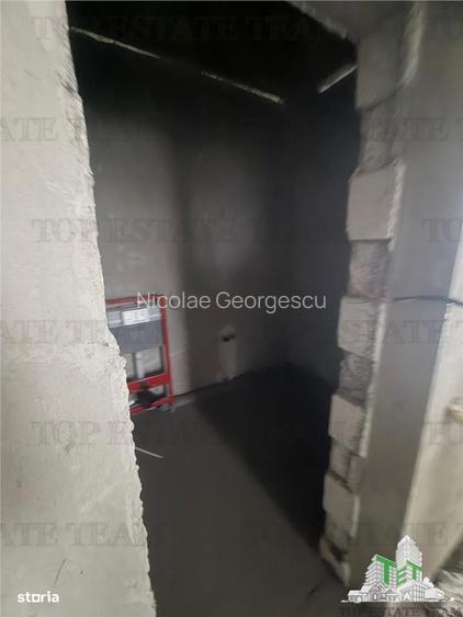 Vila 5 camere de vanzare in Frumusani, ideala investitie