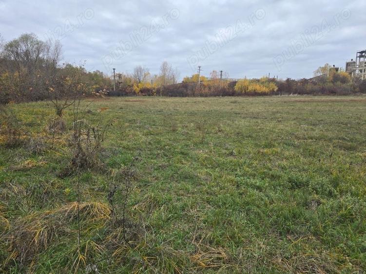 Teren de 8000 mp, în Central