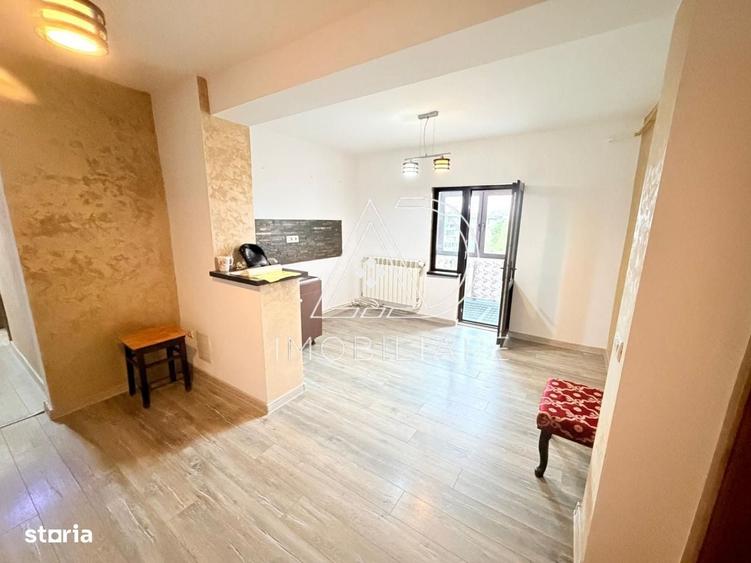 Apartament cu 3 camere decomandat în Central