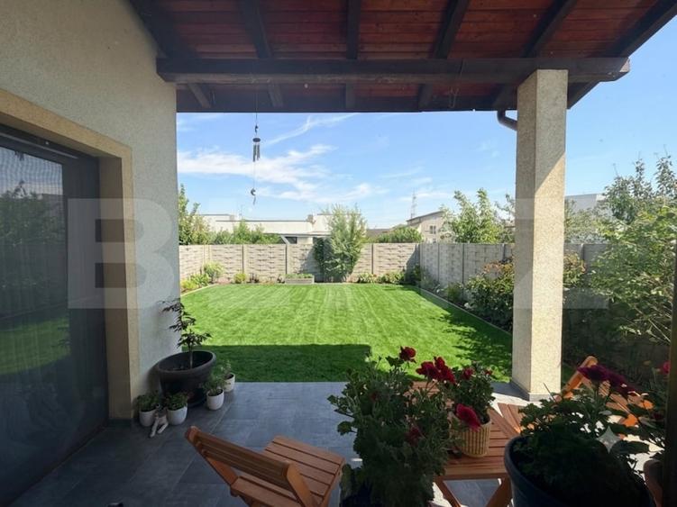 Duplex cu 5 camere cu Canalizare în Dumbrăvița
