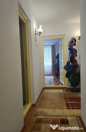 Casă cu 3 camere cu Teren 850 Mp în Pechea