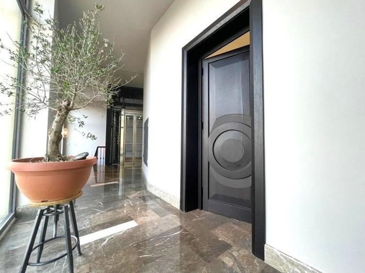 Apartament cu 4 camere în Dacia