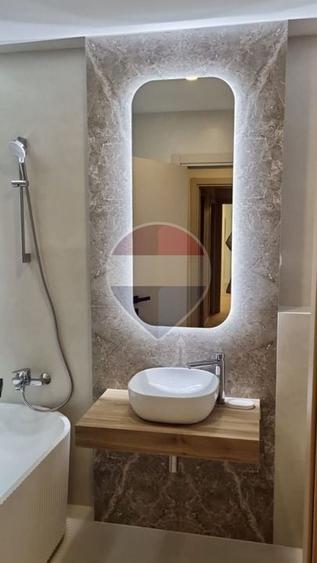 Apartament cu 4 camere decomandat, mobilat în Nord
