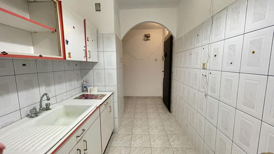 Garsonieră decomandată în Aradului