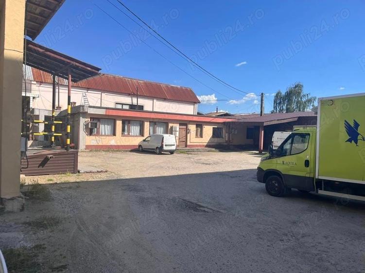 Spațiu comercial, de 600 mp, în Central