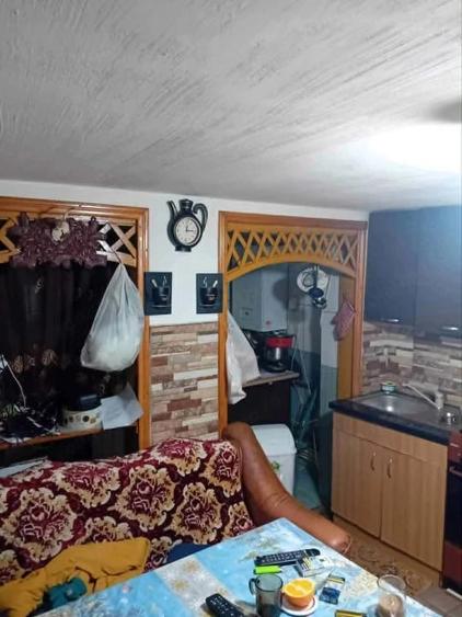 Casă cu 4 camere cu Teren 347 Mp în Calea Romanului