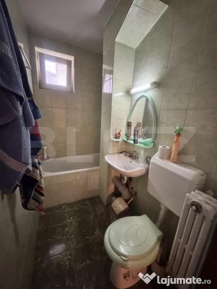 Apartament cu 3 camere decomandat în Porolissum