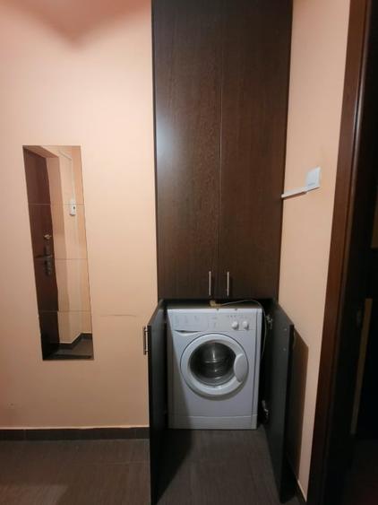 Garsonieră decomandată, mobilată în Tineretului