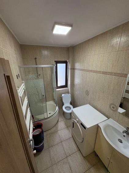 Apartament cu 2 camere decomandat în Rediu