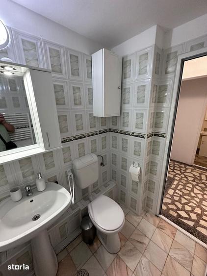 Apartament cu 3 camere decomandat în Zorilor
