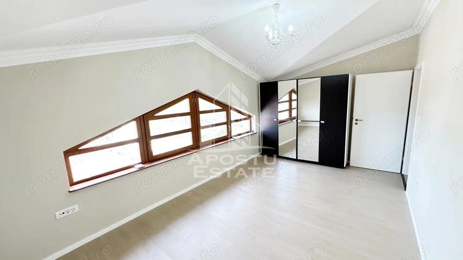 Apartament cu 3 camere semidecomandat, mobilat în Giroc