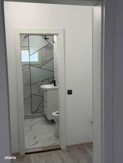 Nanterre, parter/4, pret 112 000 euro negociabil - 3