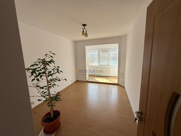 Apartament cu 3 camere semidecomandat, mobilat în Berceni