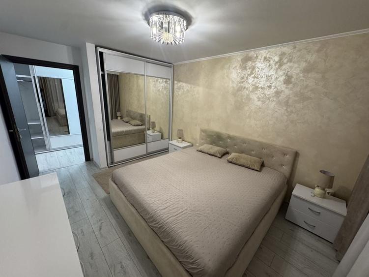 Apartament cu 3 camere în Sud