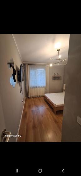 Apartament cu 3 camere în Florești