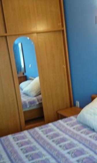 Apartament cu 3 camere semidecomandat în Basarab