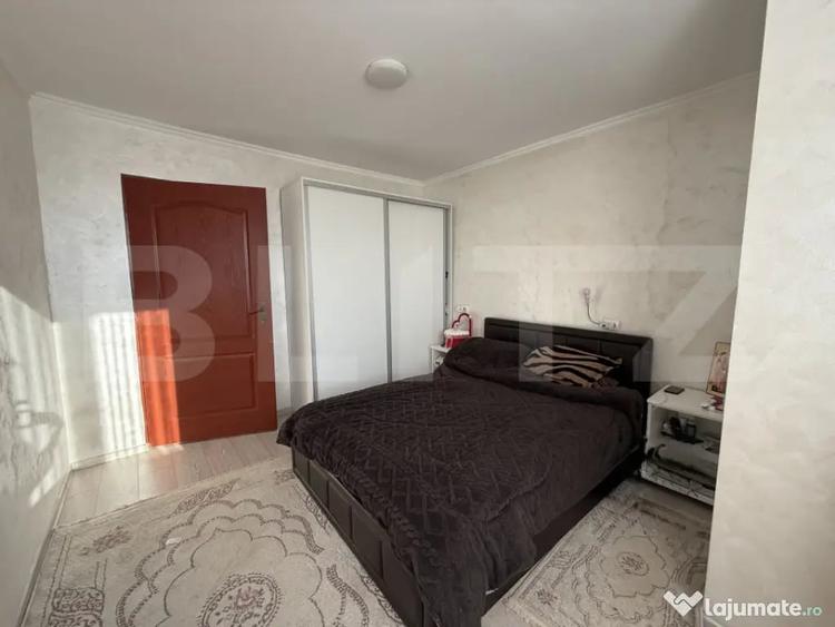 Casă cu 5 camere cu Teren 684 Mp în Botiz